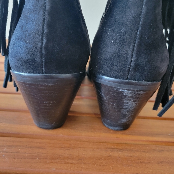 Sam Edelman Louie Black Suede Fringe Bootie  Size 7 1/2 - Picture 4 of 6